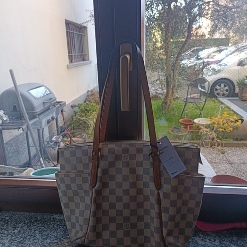 Louis vuitton monogram - louis,