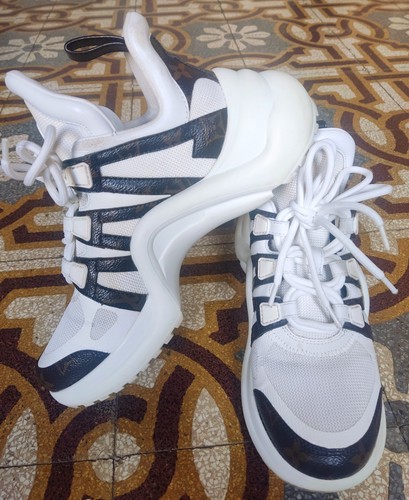 Louis vuitton sneakers - louis,